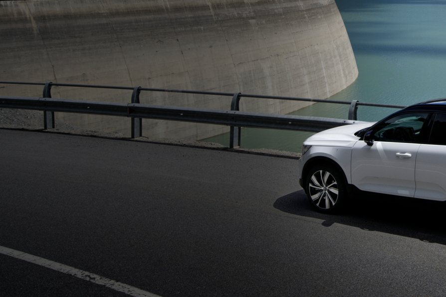 Artık Tatilciler Tesiste Elektrikli Otomobil Şarj İstasyonu Arıyor